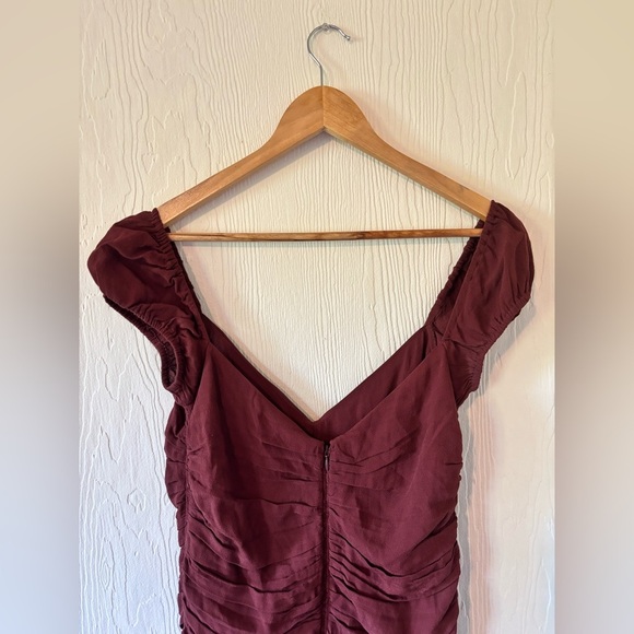 Wilfred Aritzia Brown Veda Ruched Off Shoulder Zip Up Bodycon Contour Mini Dress - Picture 9 of 17